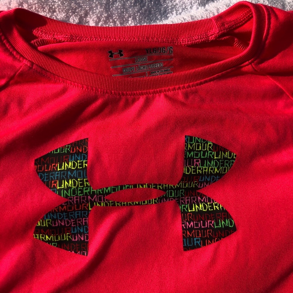 Under Armour bright neon pink Youth Lg heat gear